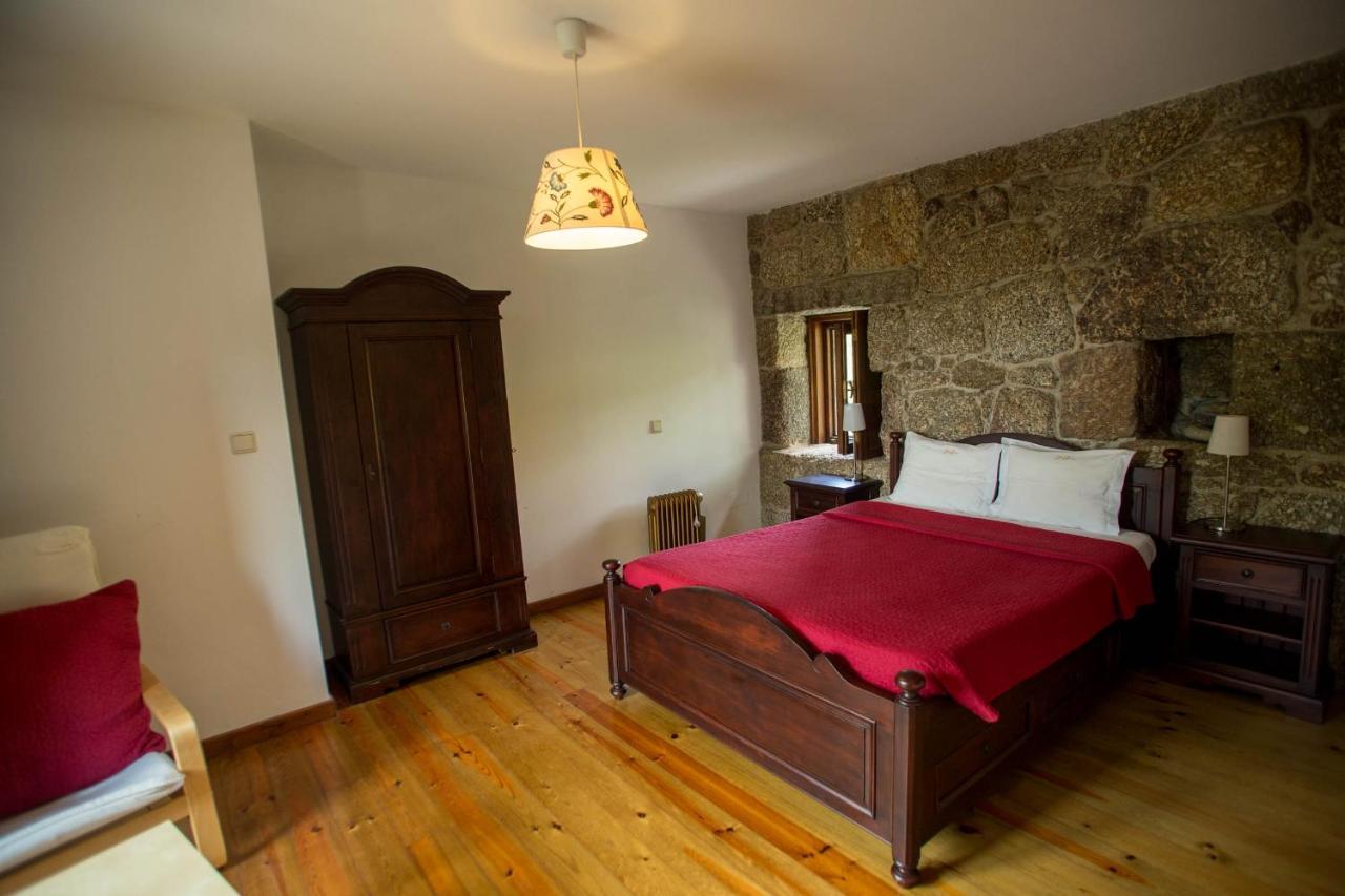 Quinta De Lourosa Guest House Lousada Exterior photo